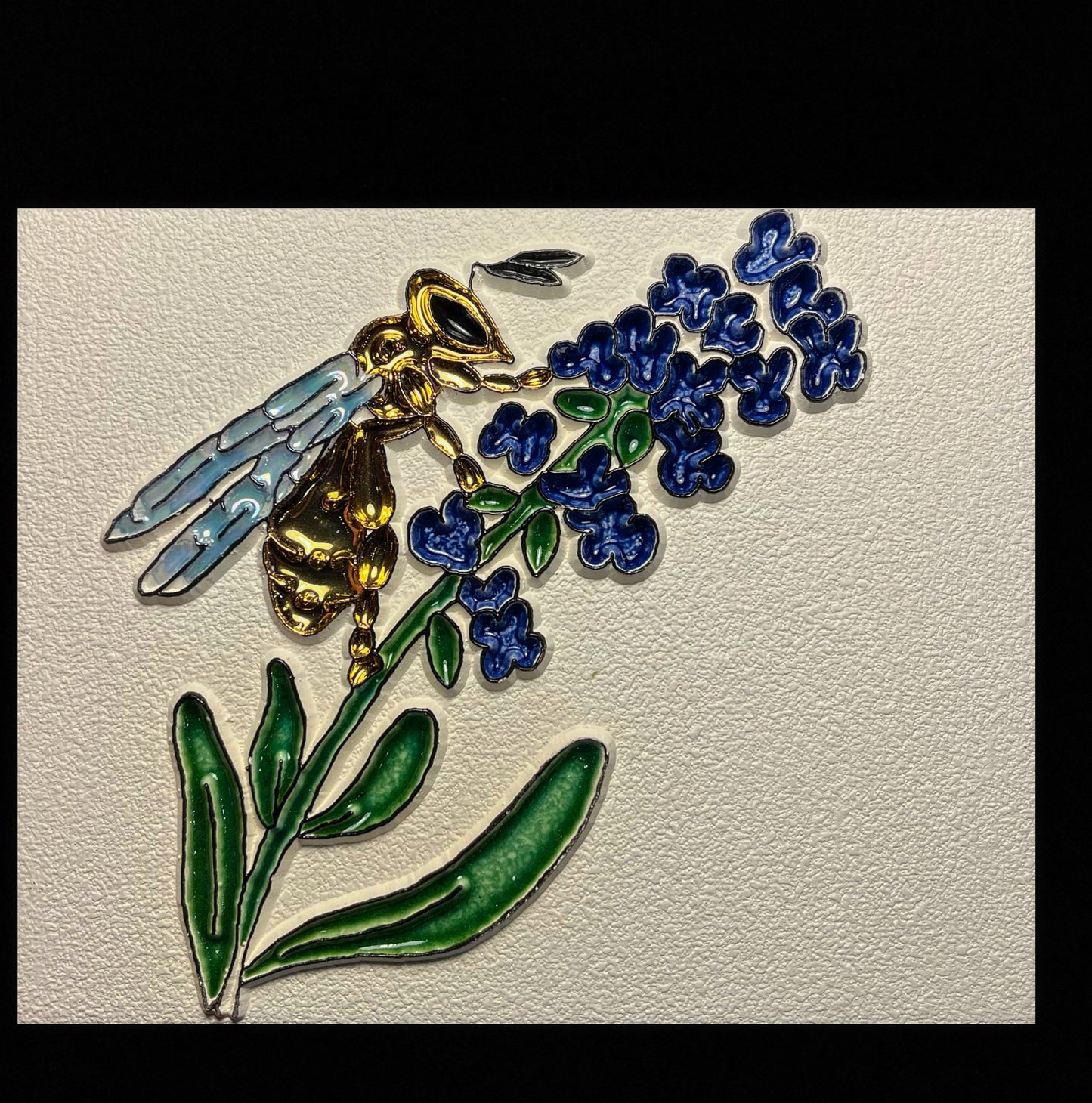 Essential oil diffuser painting "Golden bee"